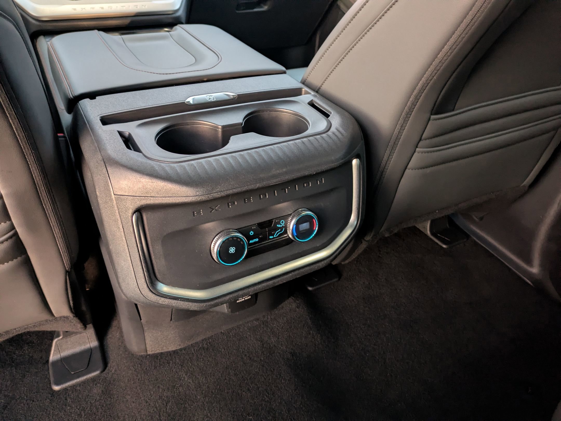 Certified 2025 Ford Expedition Active image 33