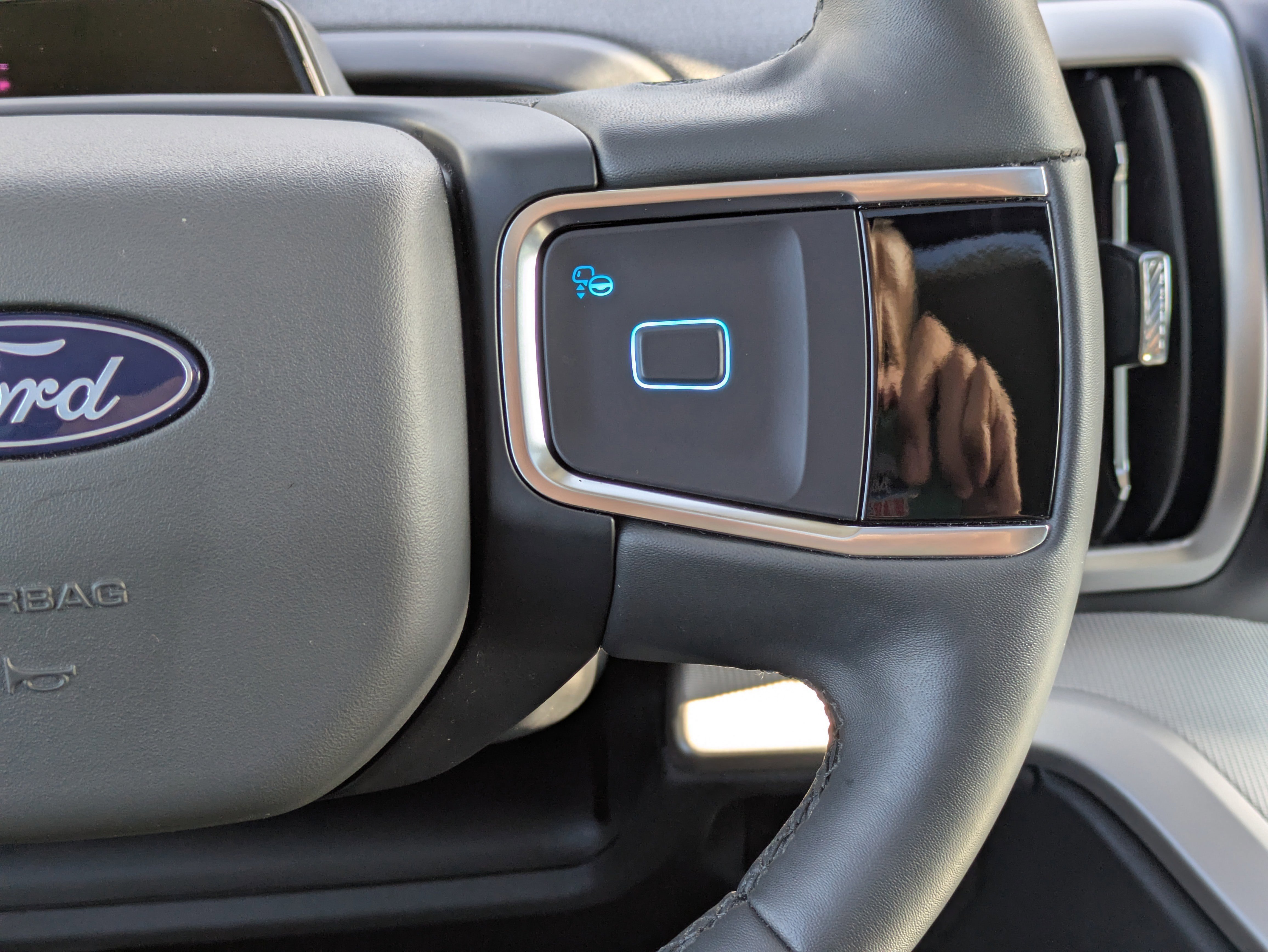 Certified 2025 Ford Expedition Max Active image 30