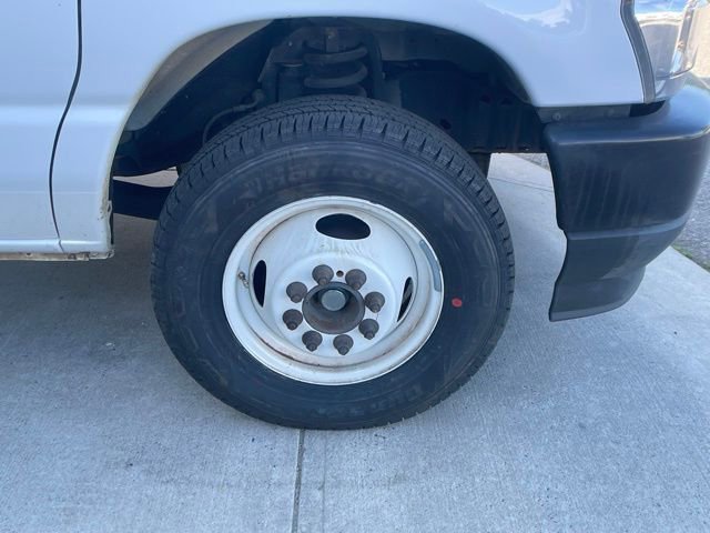 Certified 2023 Ford E-350 and Econoline 350 Super Duty w/ Driver's Safety Package RWD image 11