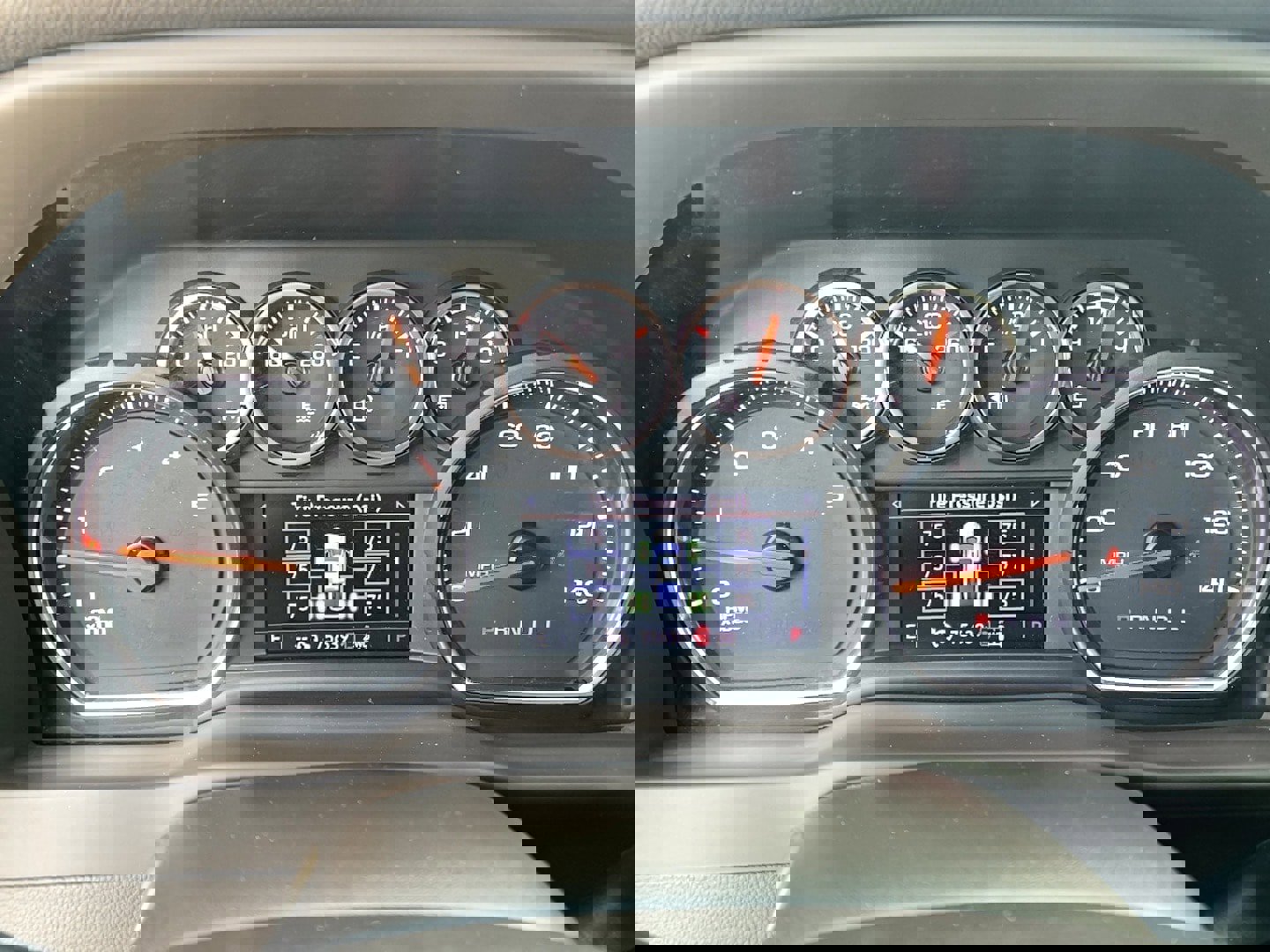 Used 2022 Chevrolet Silverado 3500 LTZ w/ LTZ Plus Package image 14