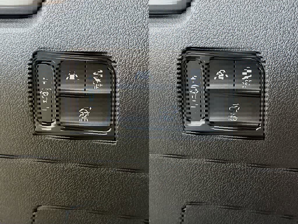 Used 2023 Kia Sorento EX w/ Panoramic Sunroof Package image 27