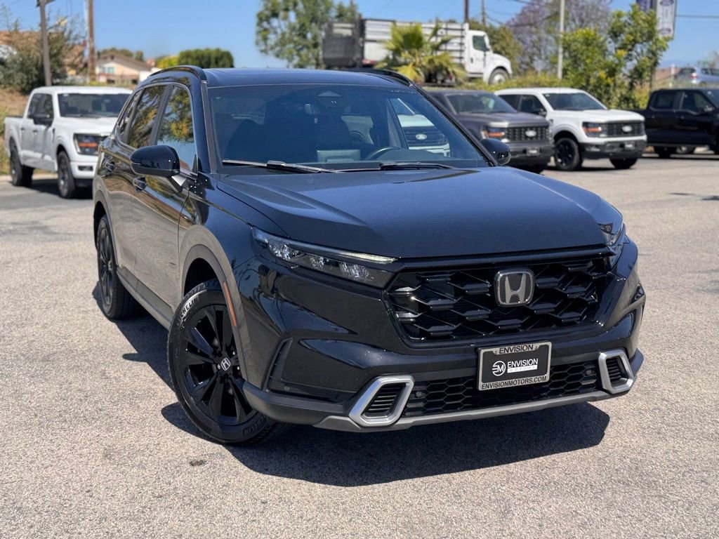 Used 2024 Honda CR-V Sport Touring image 2