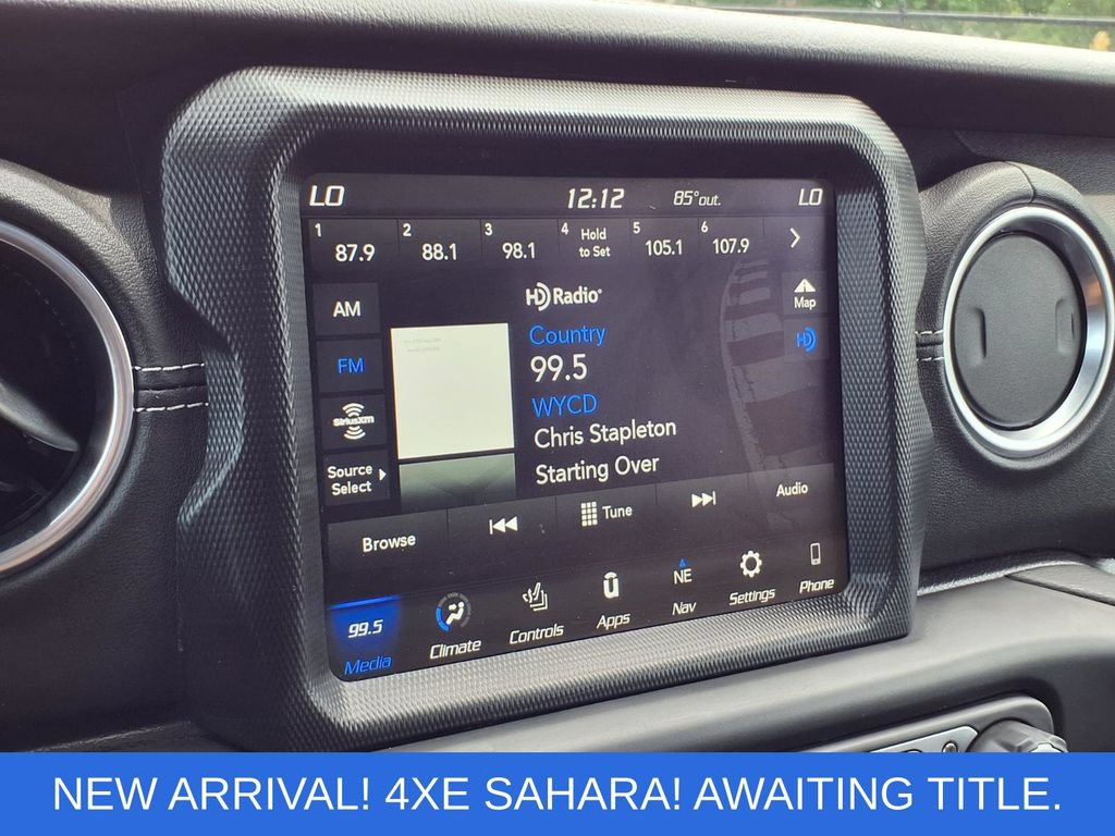 Used 2023 Jeep Wrangler Unlimited Sahara w/ Cold Weather Group AWD/4WD image 12