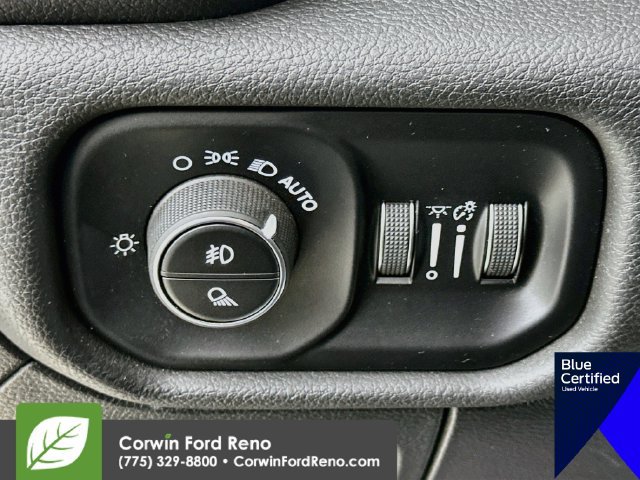 Used 2023 RAM 1500 Laramie AWD/4WD image 14