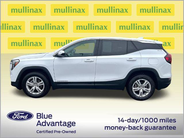 Used 2024 GMC Terrain SLE AWD/4WD image 13