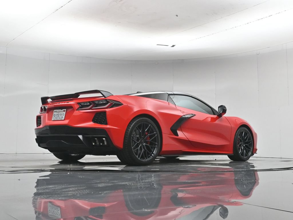 Used 2021 Chevrolet Corvette Stingray Premium Conv w/ Z51 Performance Package RWD image 49