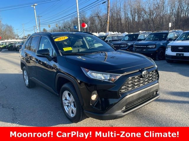 Used 2021 Toyota RAV4 XLE w/ Convenience Package image 7