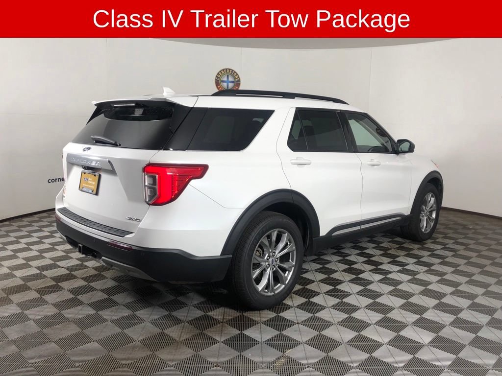 Certified 2023 Ford Explorer XLT w/ Equipment Group 202A AWD/4WD image 16