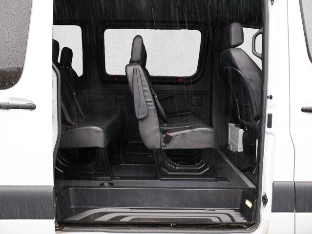 Used 2023 Mercedes-Benz Sprinter 2500 image 23