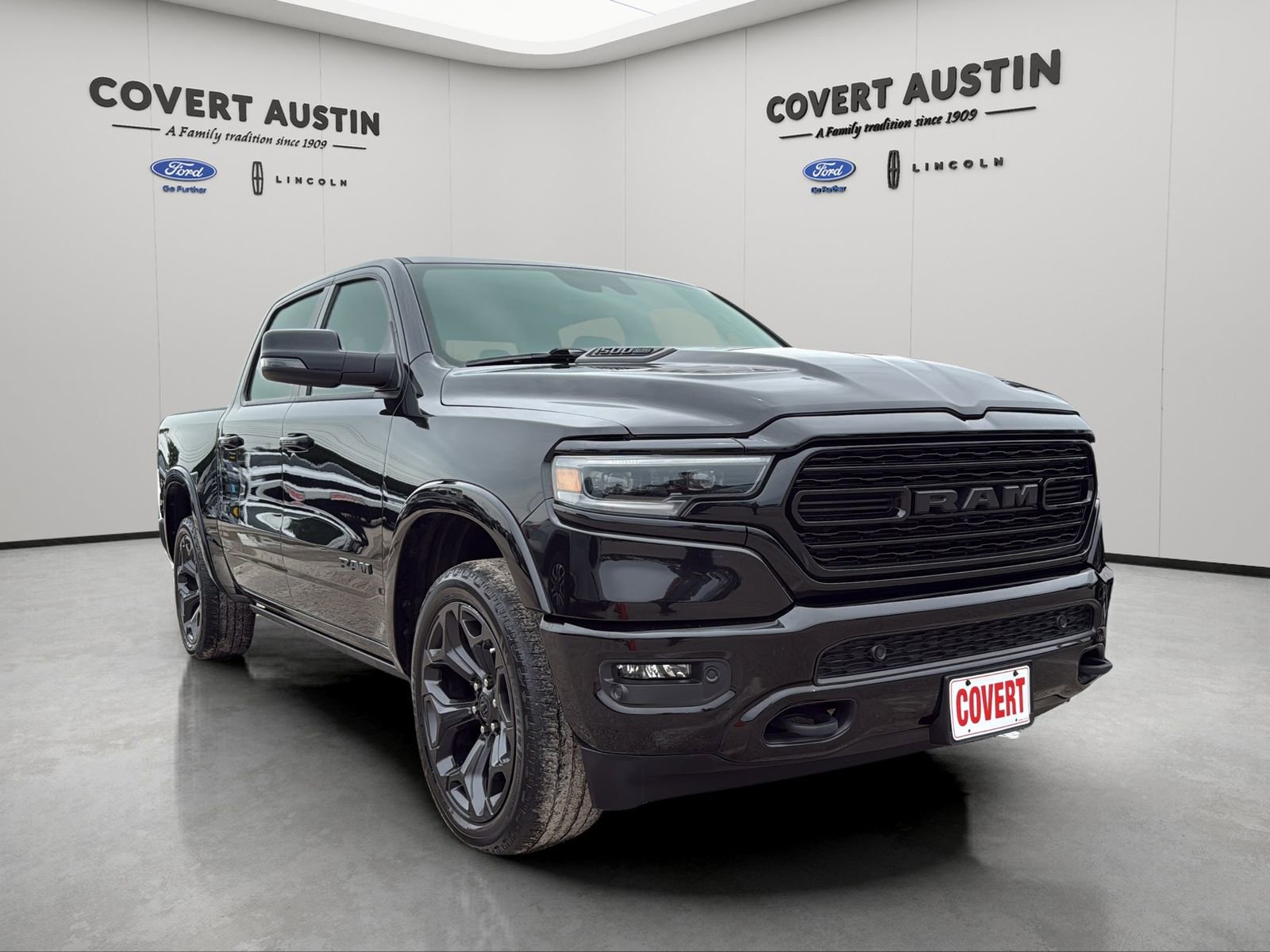 Used 2023 RAM 1500 Limited w/ Night Edition AWD/4WD image 7