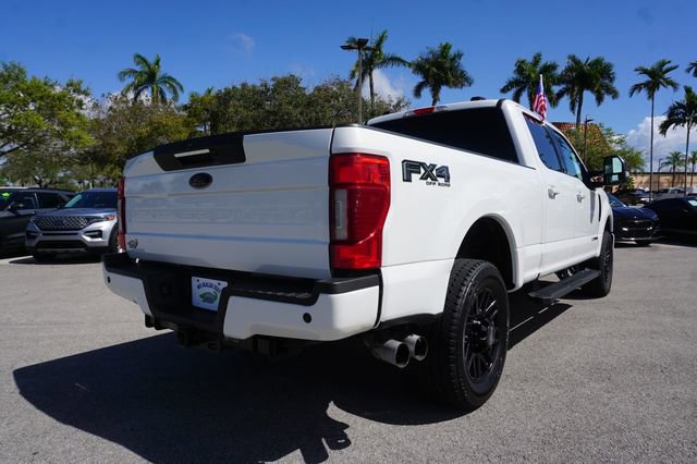 Certified 2022 Ford F250 Lariat w/ Black Appearance Package image 7