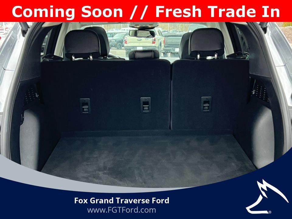 Certified 2022 Ford Escape Titanium w/ Titanium Elite Package image 39