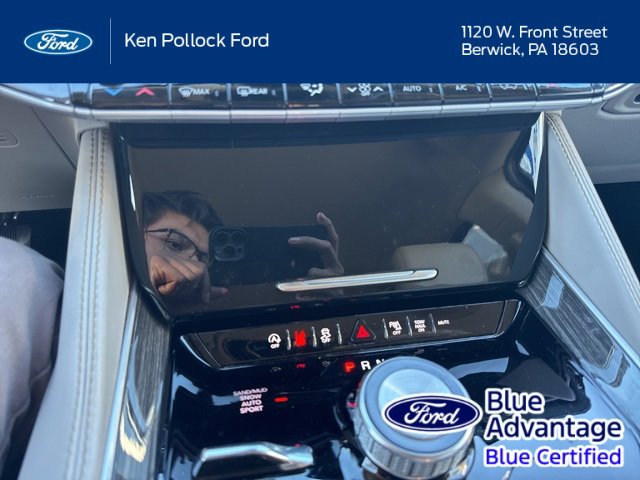 Used 2022 Jeep Wagoneer Series II image 23