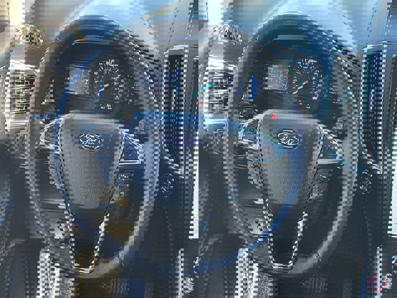 Certified 2024 Ford Edge Titanium image 15