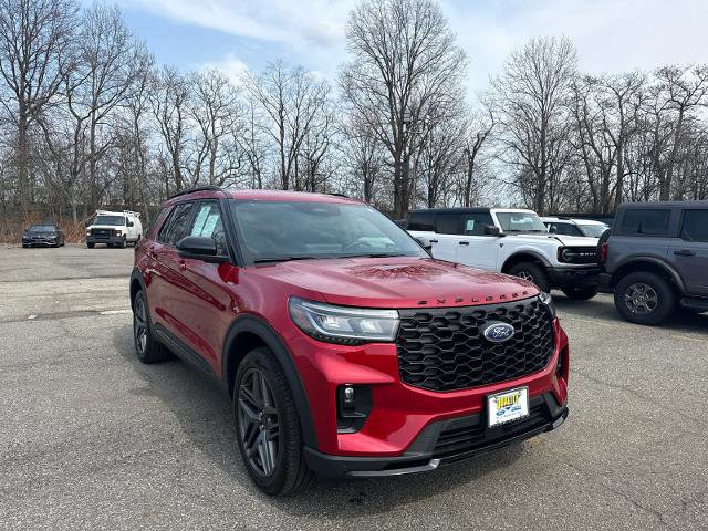 Certified 2025 Ford Explorer ST-Line w/ Premium Package image 1