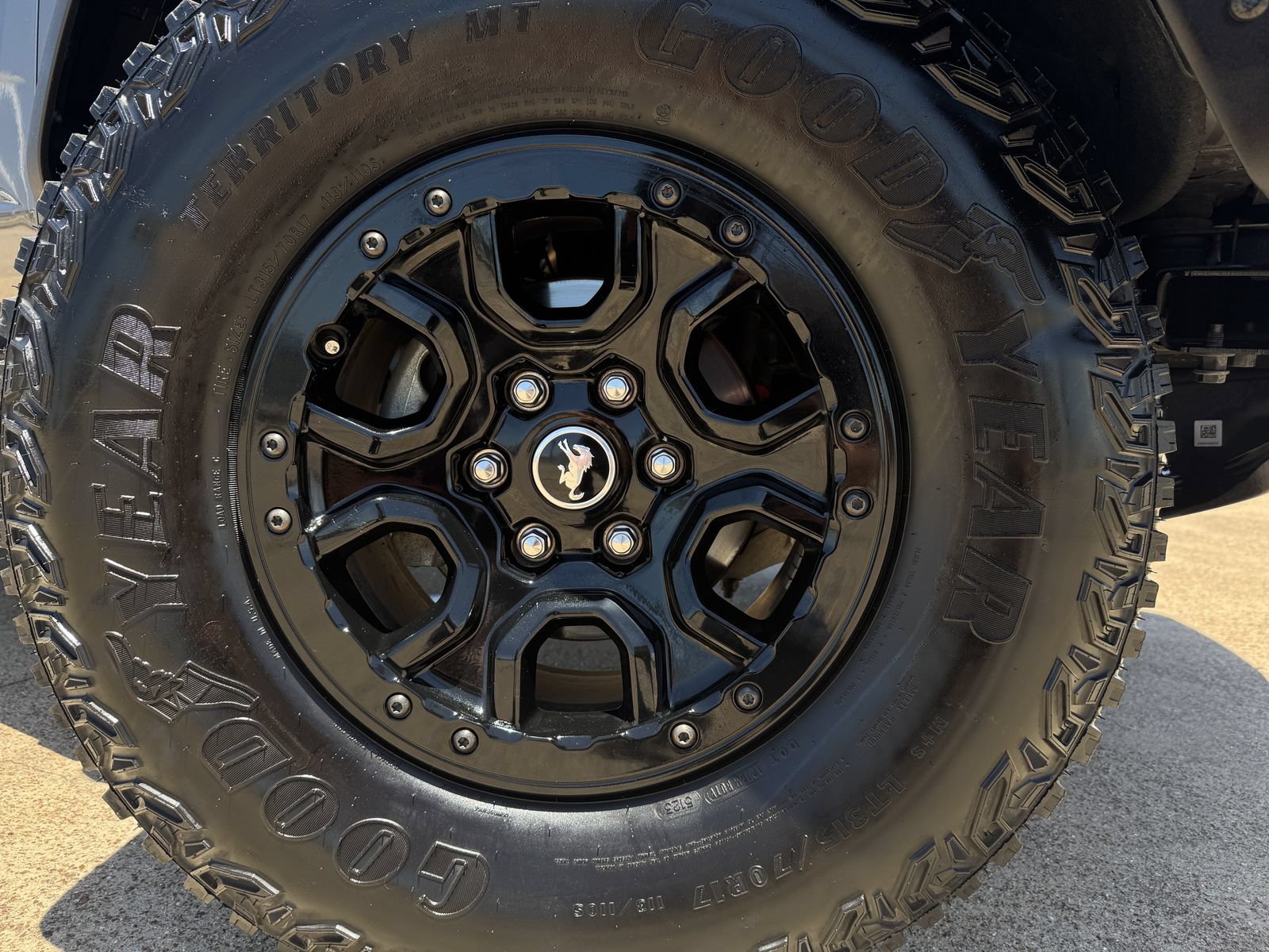 Certified 2024 Ford Bronco Wildtrak AWD/4WD image 10