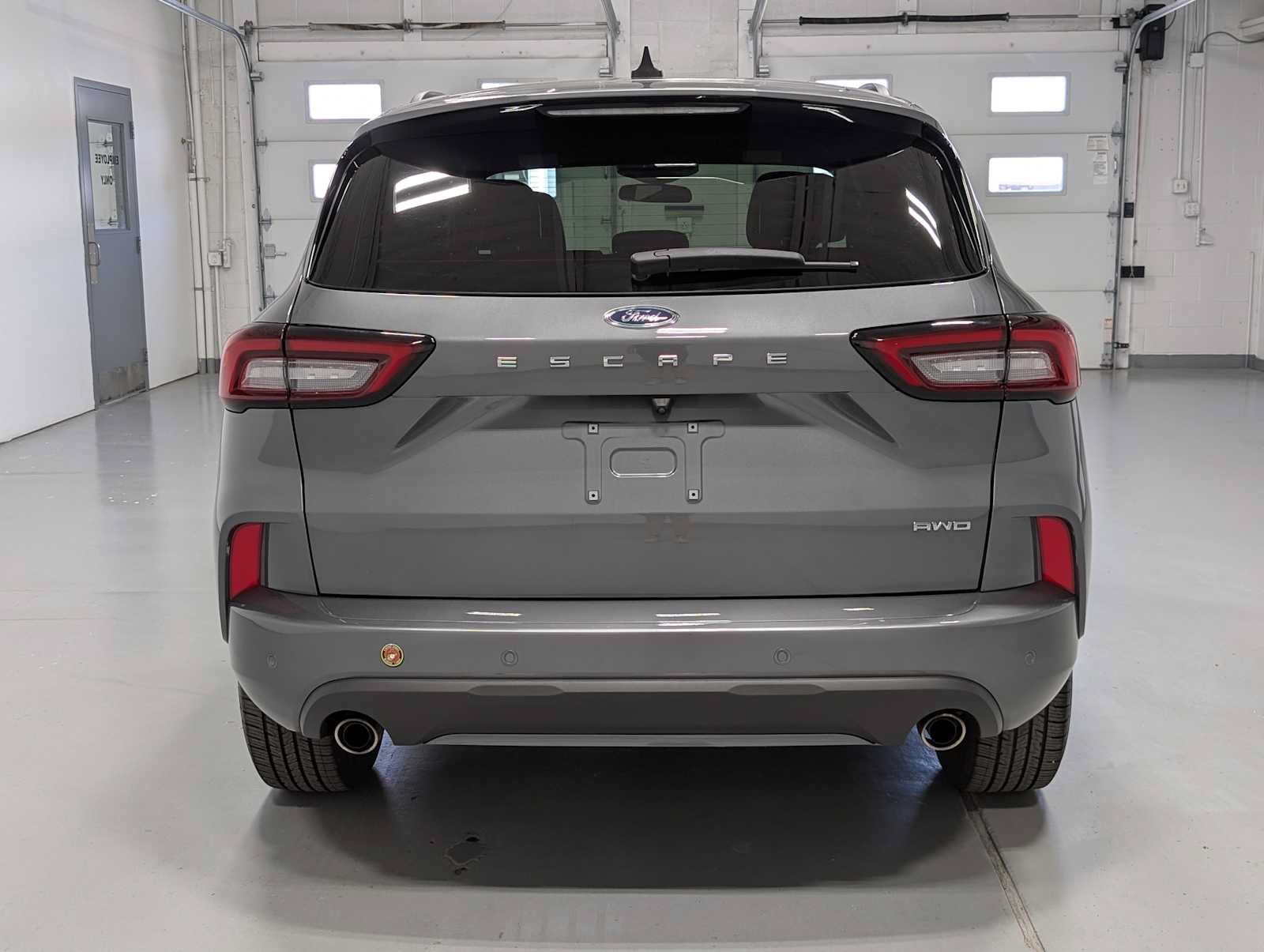 Certified 2023 Ford Escape ST-Line w/ Tech Pack #1 AWD/4WD image 6