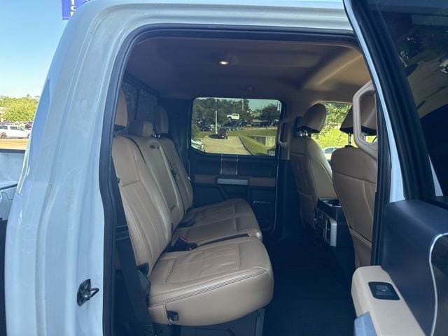 Certified 2022 Ford F350 Lariat w/ Lariat Value Package RWD image 9
