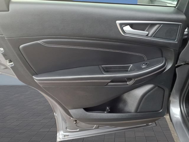 Certified 2024 Ford Edge Titanium AWD/4WD image 12
