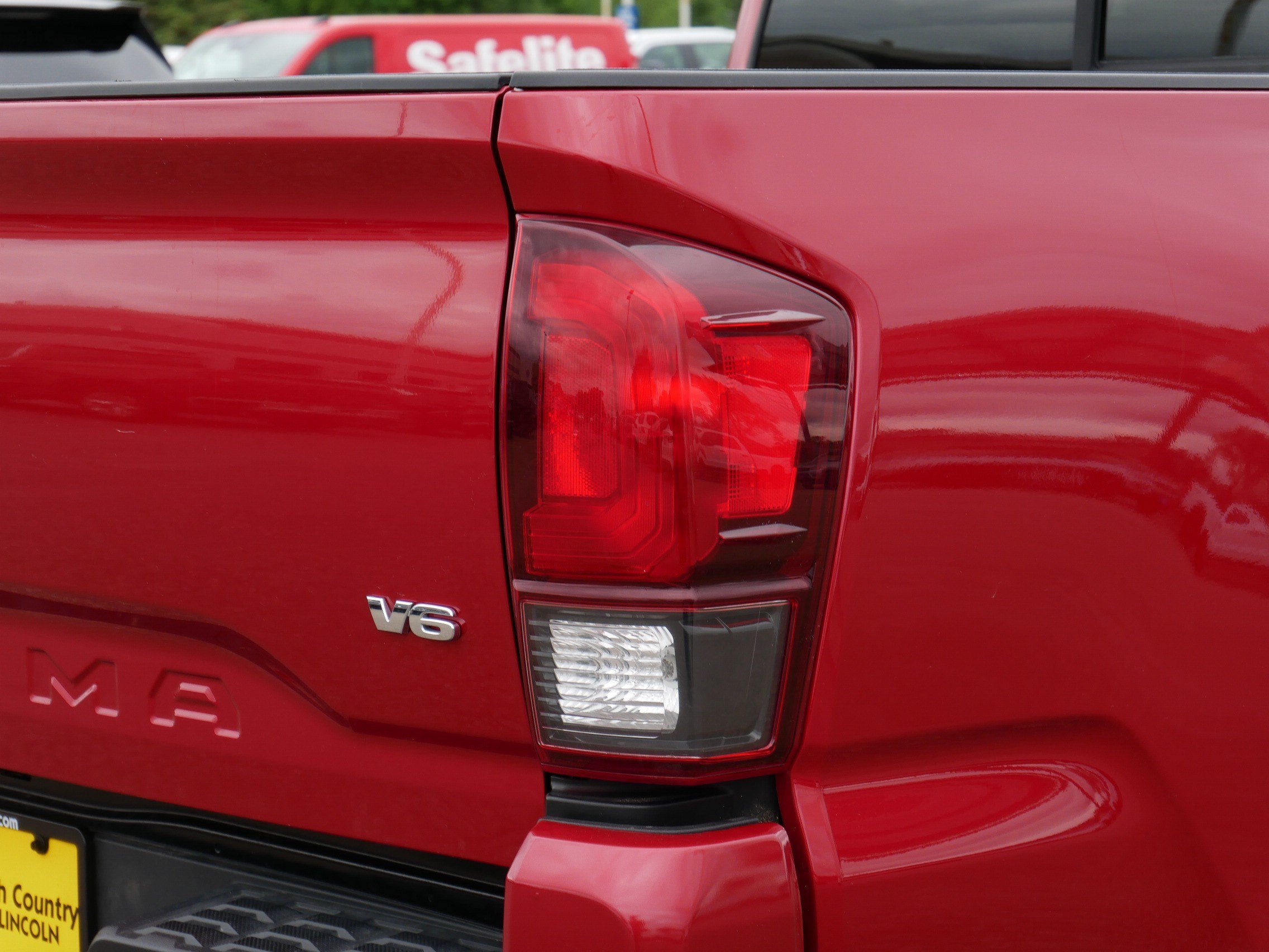 Used 2023 Toyota Tacoma SR AWD/4WD image 17