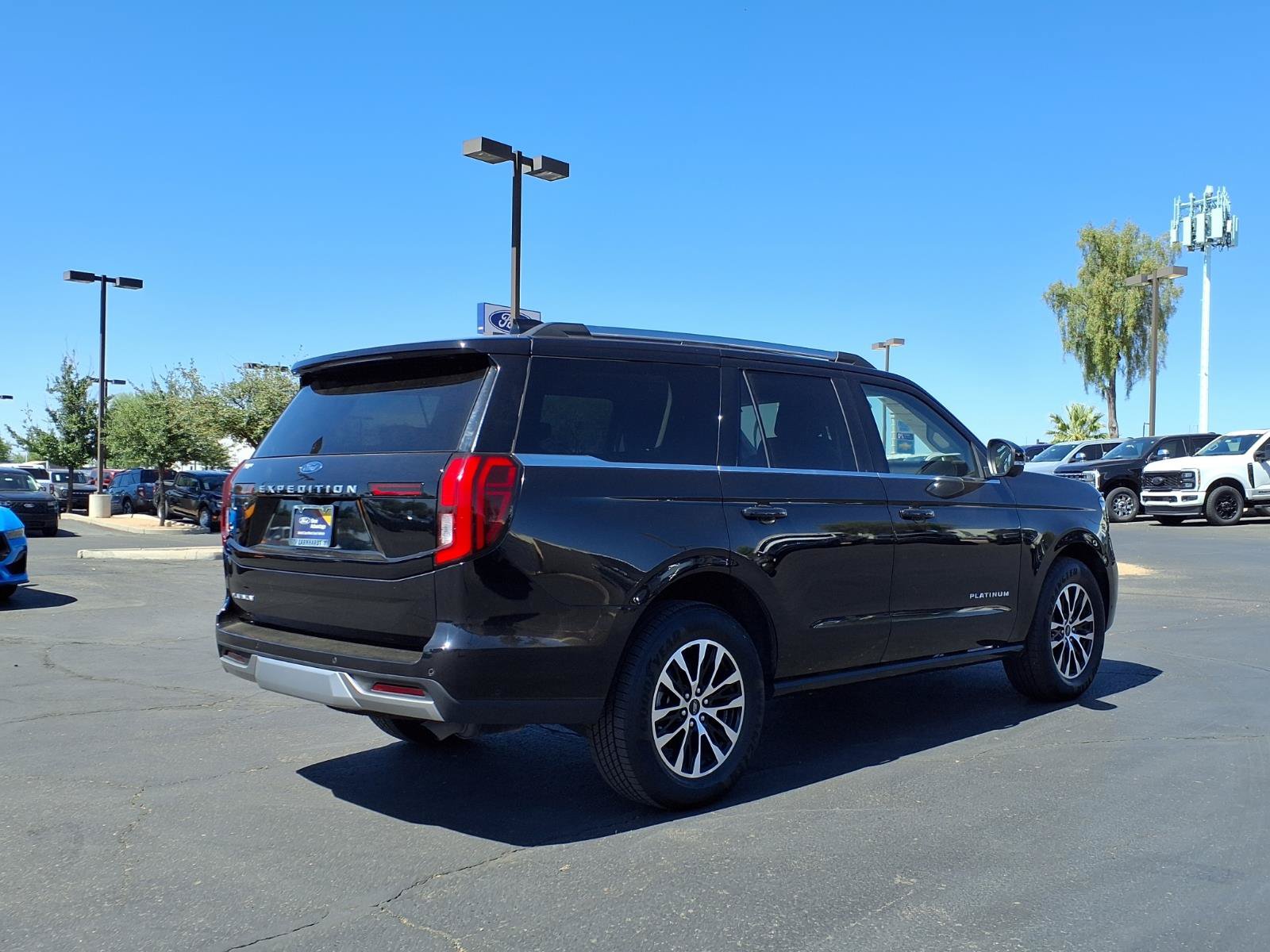 Certified 2025 Ford Expedition Platinum AWD/4WD image 6