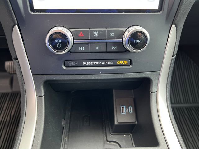 Certified 2024 Ford Edge SEL w/ Convenience Package AWD/4WD image 32