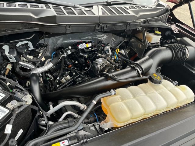 Certified 2022 Ford F150 XLT w/ Equipment Group 302A High image 19