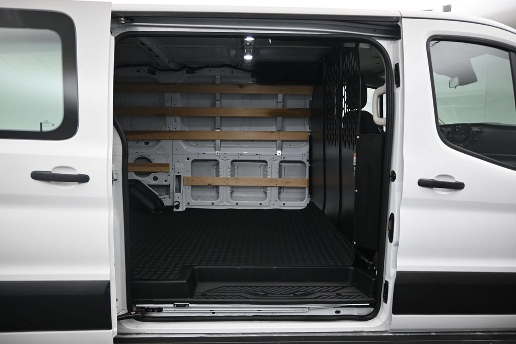 Certified 2025 Ford Transit 250 Low Roof w/ Exterior Upgrade Package RWD image 16