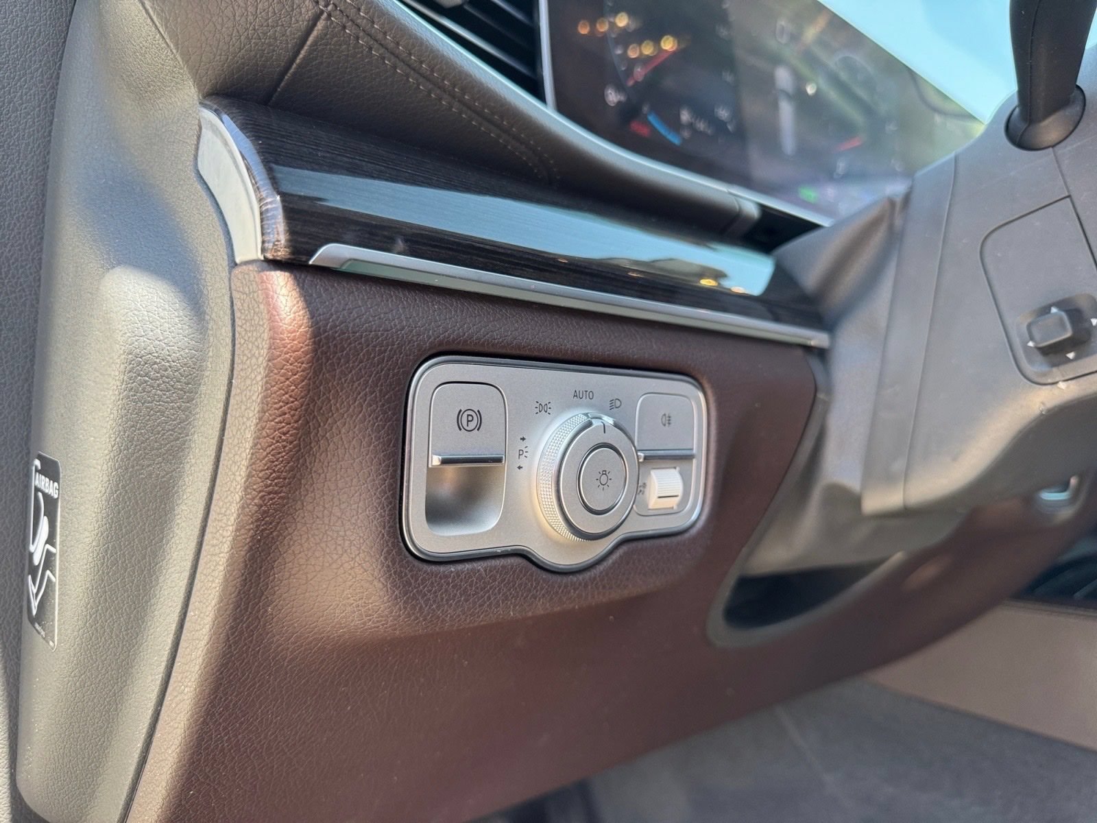 Used 2020 Mercedes-Benz GLS 450 4MATIC image 22