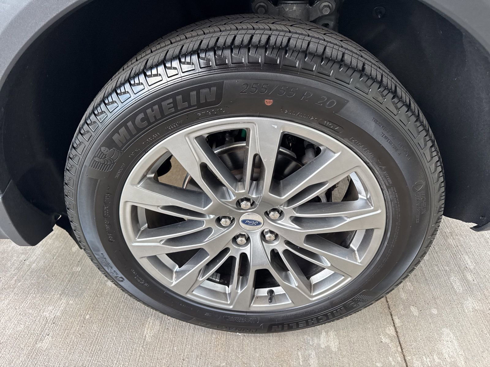 Certified 2025 Ford Explorer Active w/ Active Comfort Package image 21