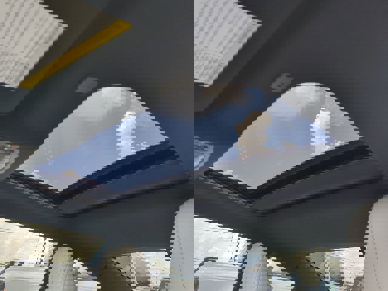 Used 2019 INFINITI Q60 3.0t Luxe w/ Essential Package image 17