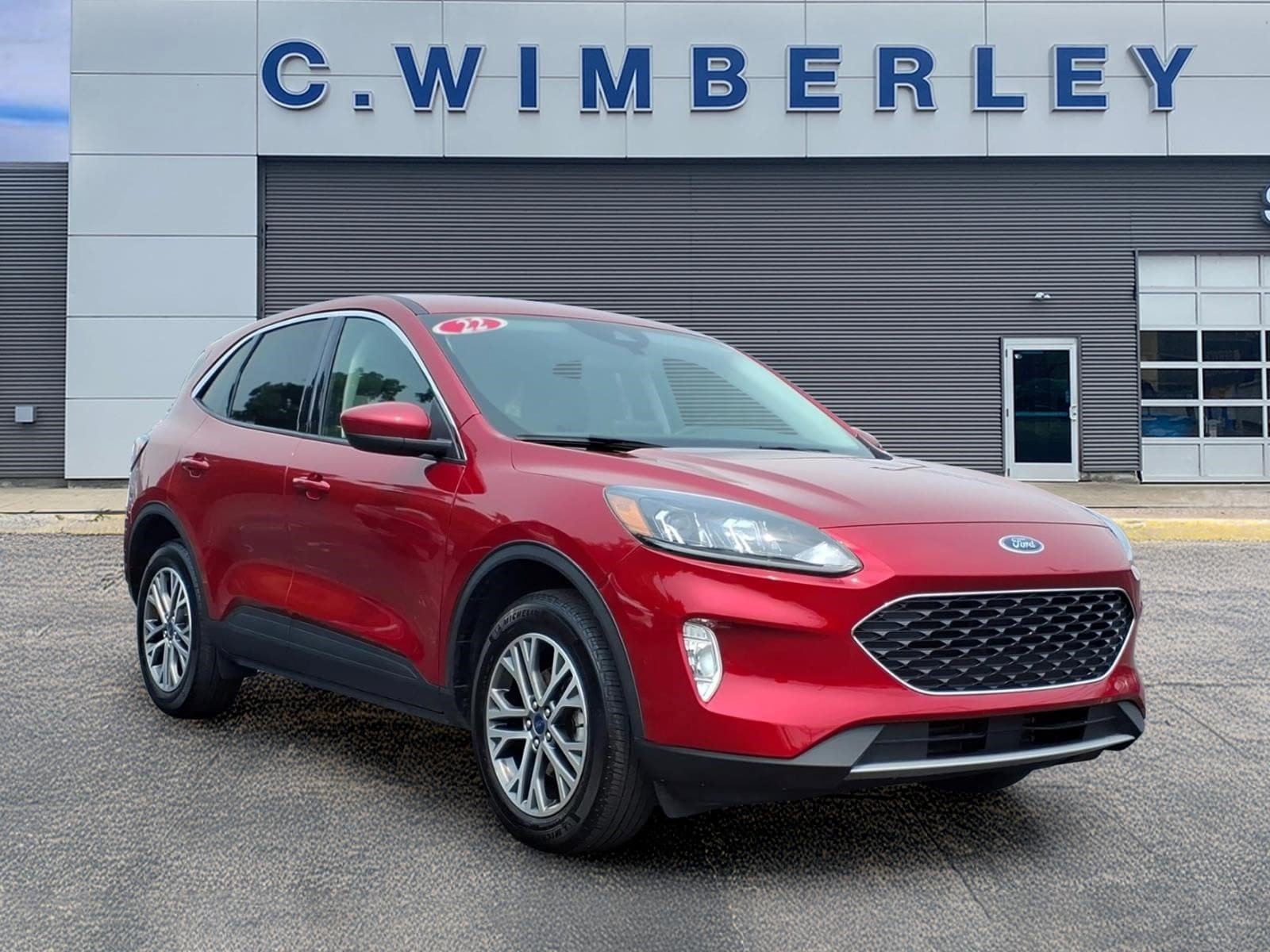 Certified 2022 Ford Escape SEL w/ Technology Package AWD/4WD image 1
