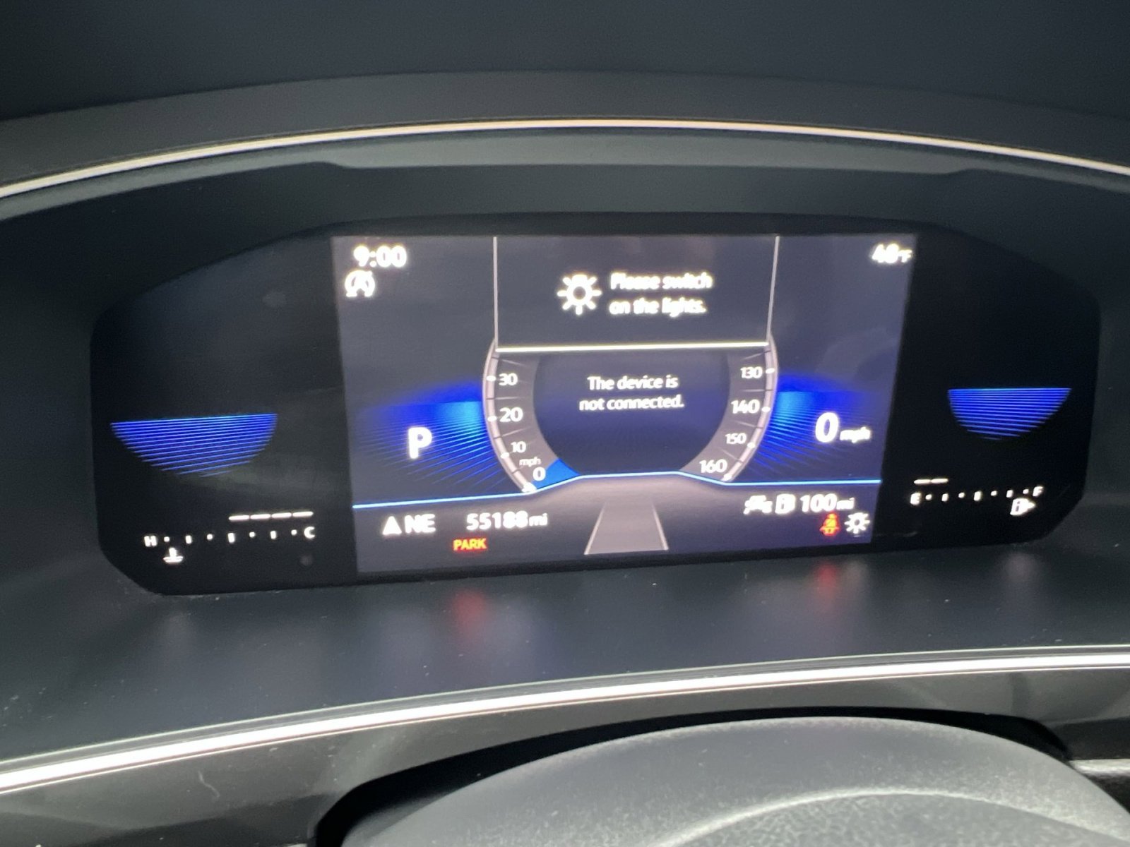 Used 2022 Volkswagen Tiguan SE image 17