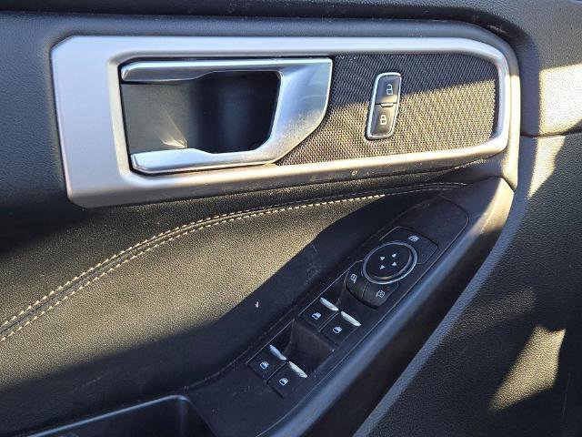 Certified 2020 Ford Explorer XLT w/ Equipment Group 202A image 21