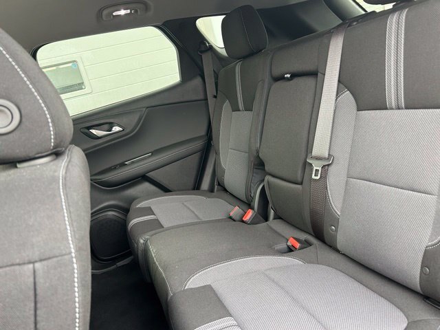 Used 2024 Chevrolet Blazer LT w/ Convenience Package FWD image 9