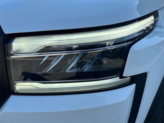 Used 2024 Nissan Frontier PRO-4X w/ Pro Convenience Package image 9