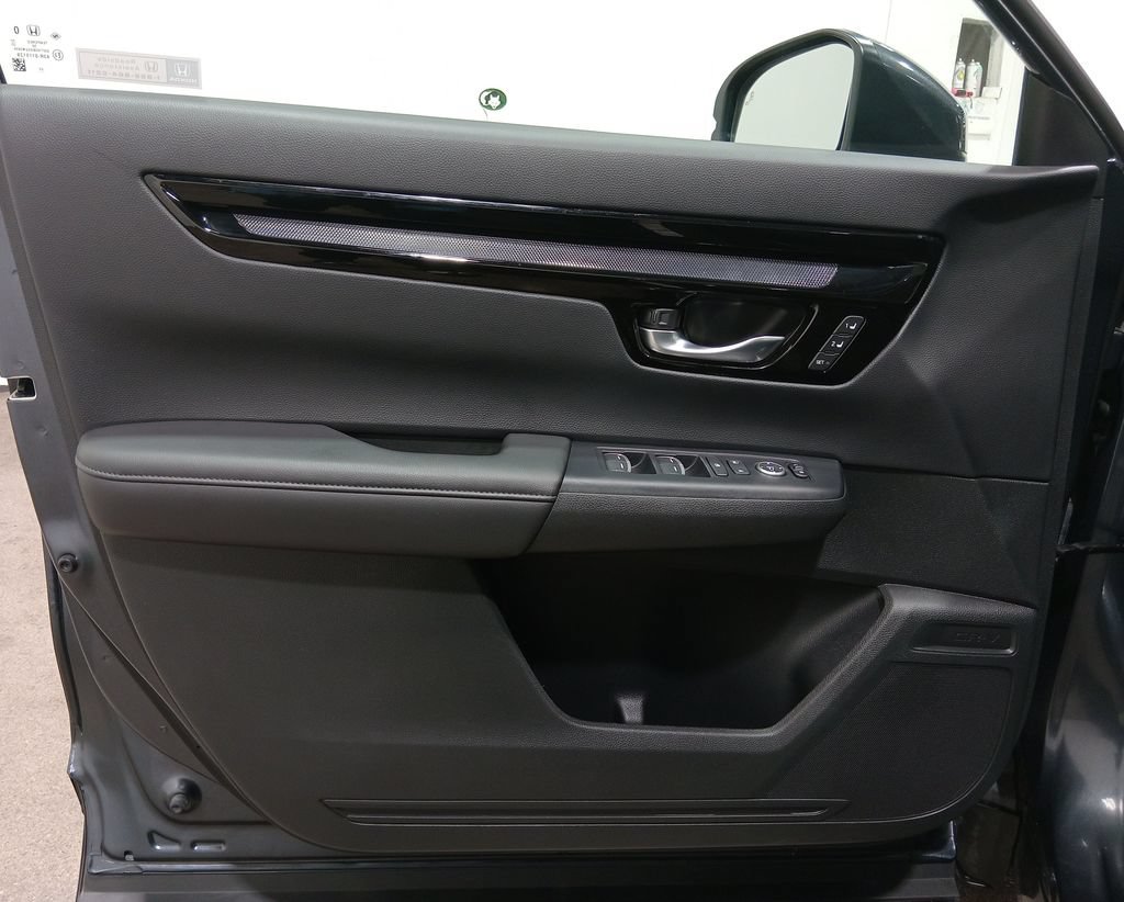Used 2024 Honda CR-V EX-L image 17