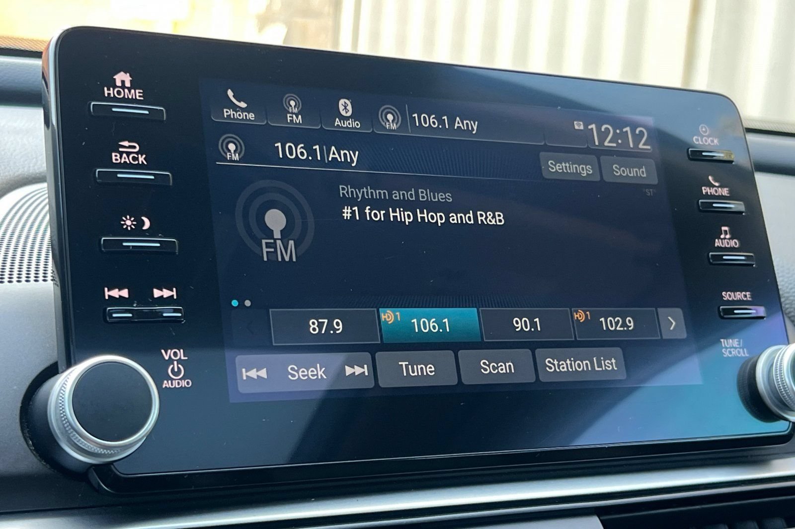 Used 2022 Honda Accord EX-L image 25