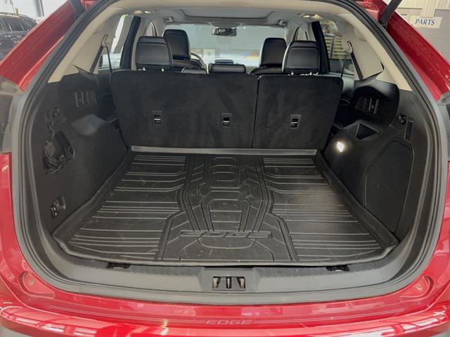 Certified 2023 Ford Edge Titanium w/ Equipment Group 301A image 18