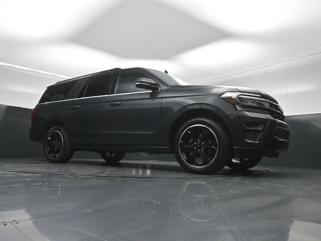 Certified 2022 Ford Expedition Max Limited AWD/4WD image 4