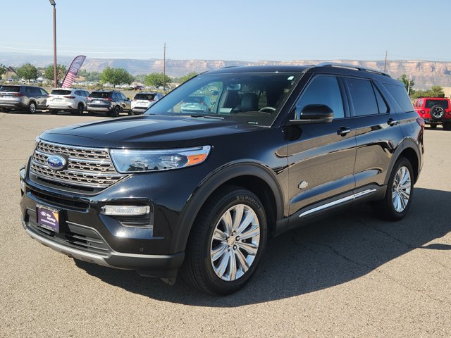 Certified 2023 Ford Explorer King Ranch w/ Technology Package AWD/4WD image 5