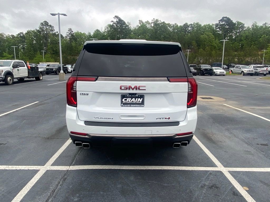 Used 2025 GMC Yukon AT4 Ultimate image 6