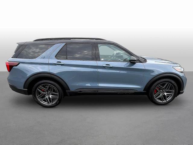 Certified 2025 Ford Explorer ST AWD/4WD image 8