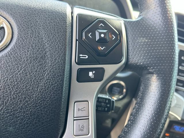 Used 2023 Toyota 4Runner Limited AWD/4WD image 34