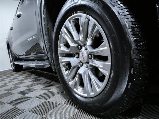 Used 2021 GMC Sierra 1500 Denali image 2