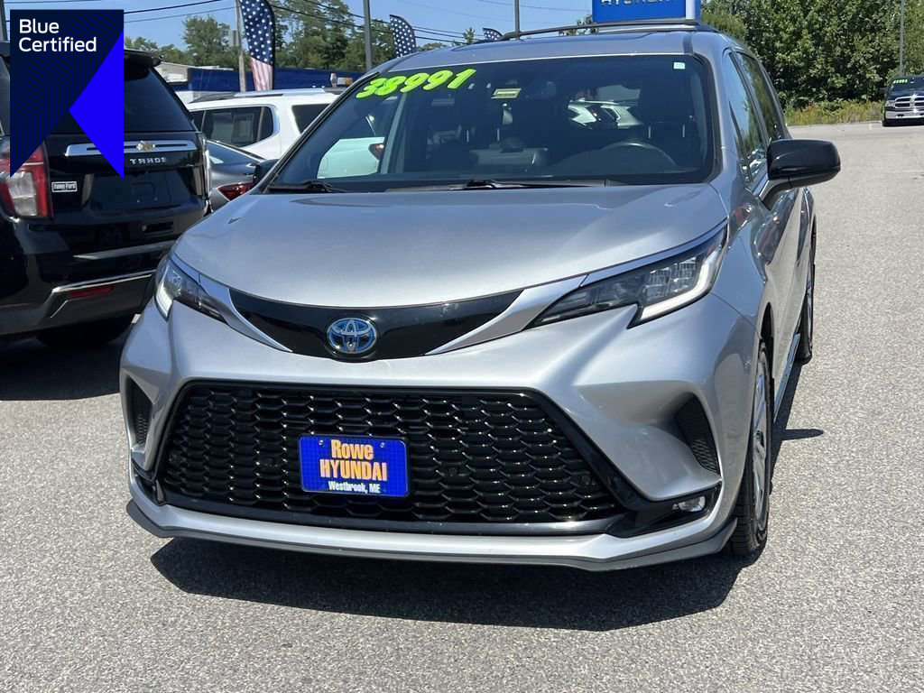 Used 2022 Toyota Sienna XSE