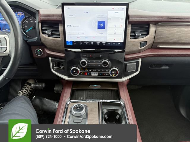 Certified 2024 Ford Expedition Limited image 32
