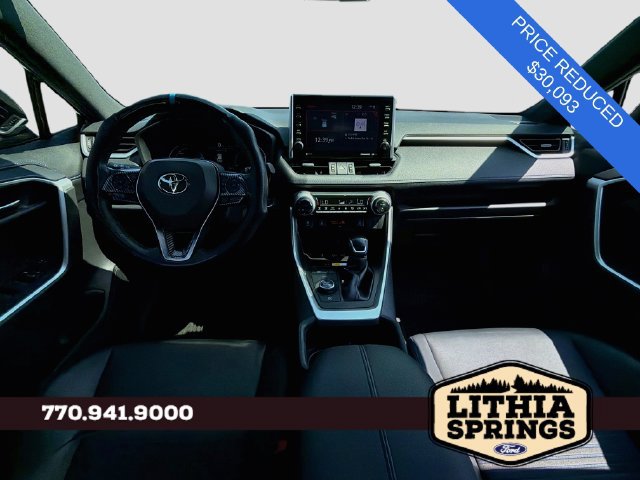 Used 2022 Toyota RAV4 XSE AWD/4WD image 16