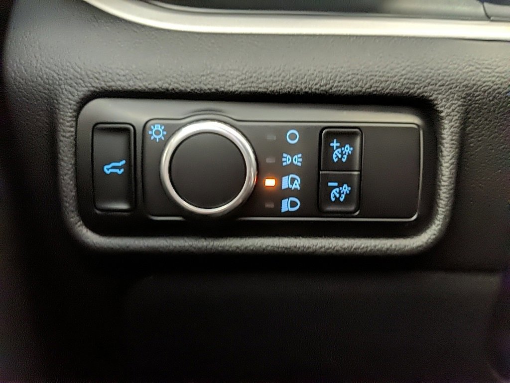 Certified 2023 Ford Explorer XLT image 20