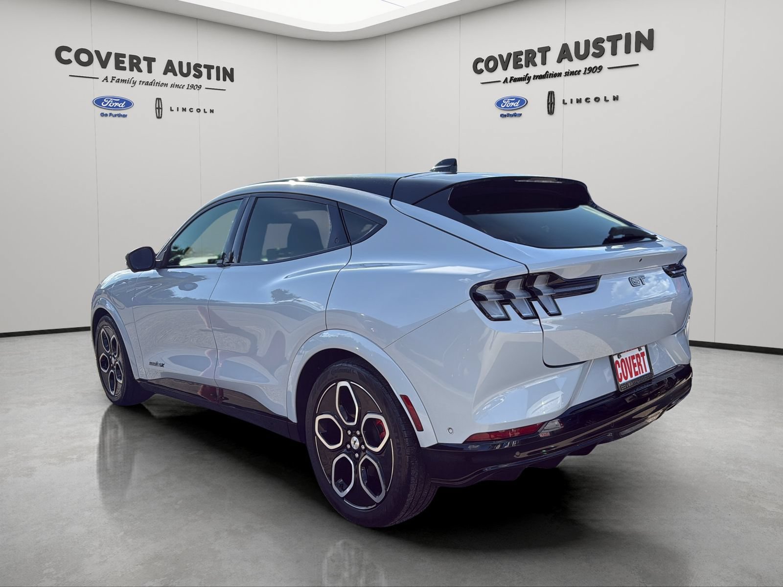 Certified 2023 Ford Mustang Mach-E GT AWD/4WD image 3